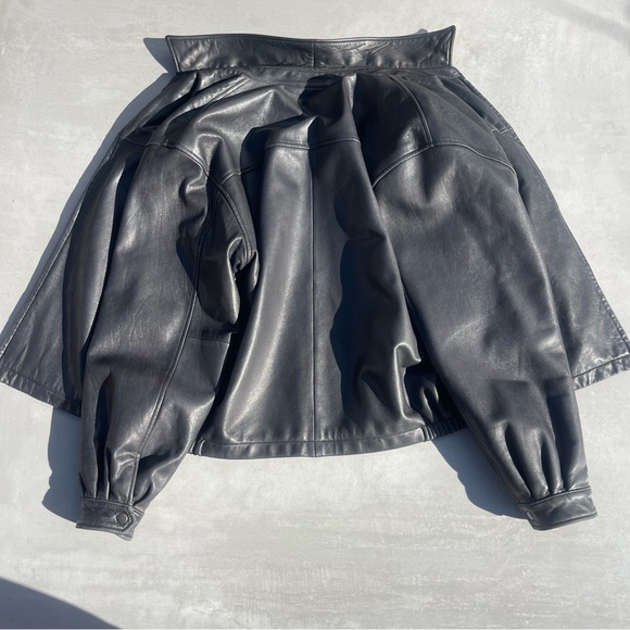 Black Leather Jacket Vintage - Picture 3 of 7